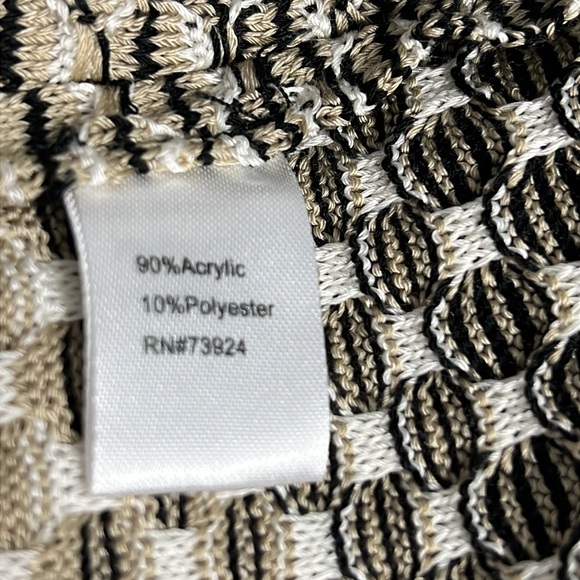 Ming Wang Women's Ombre long Blazer  - Black and Beige - Picture 9 of 9